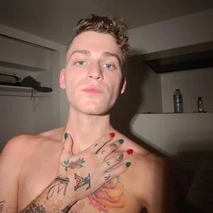 Meet your Posher, Evan